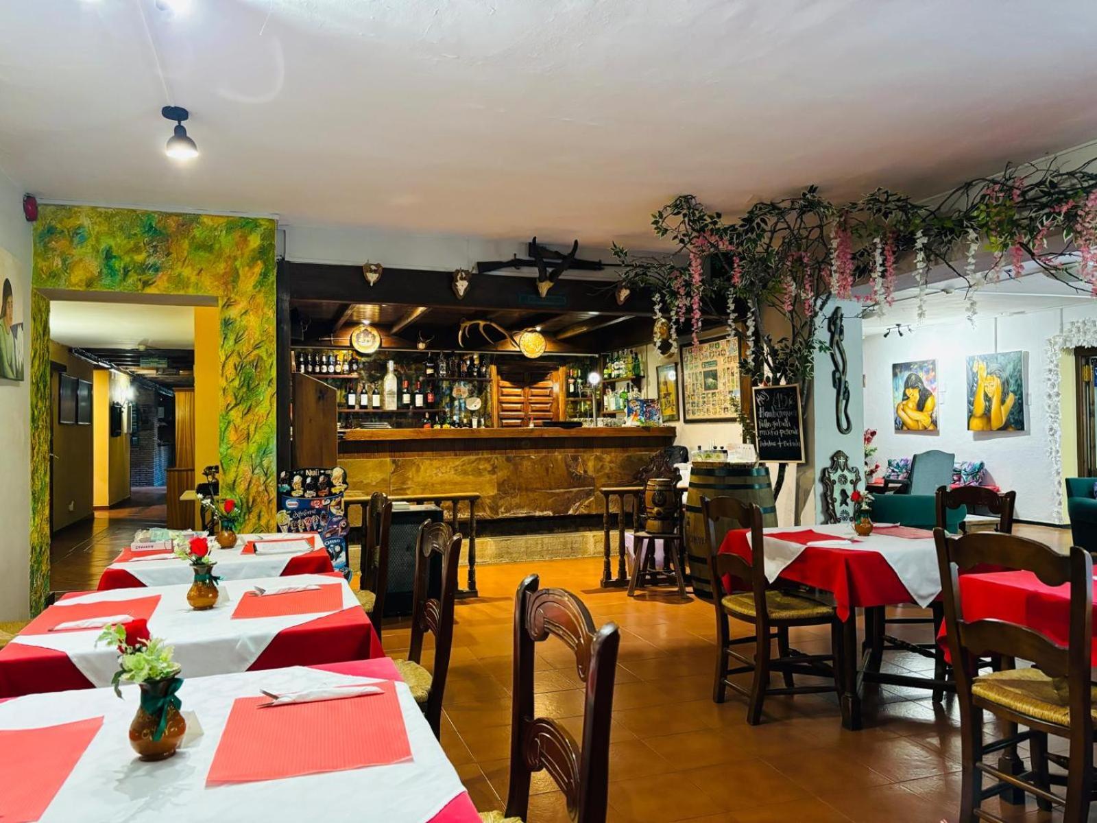 Hotel El Refugio De Juanar Ojén Eksteriør billede