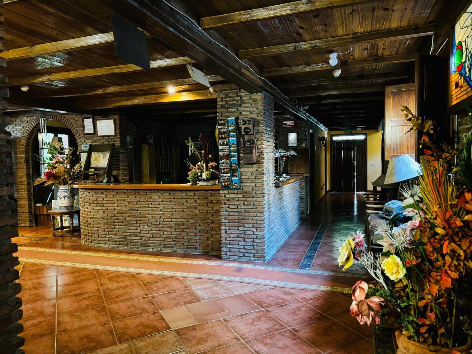 Hotel El Refugio De Juanar Ojén Eksteriør billede