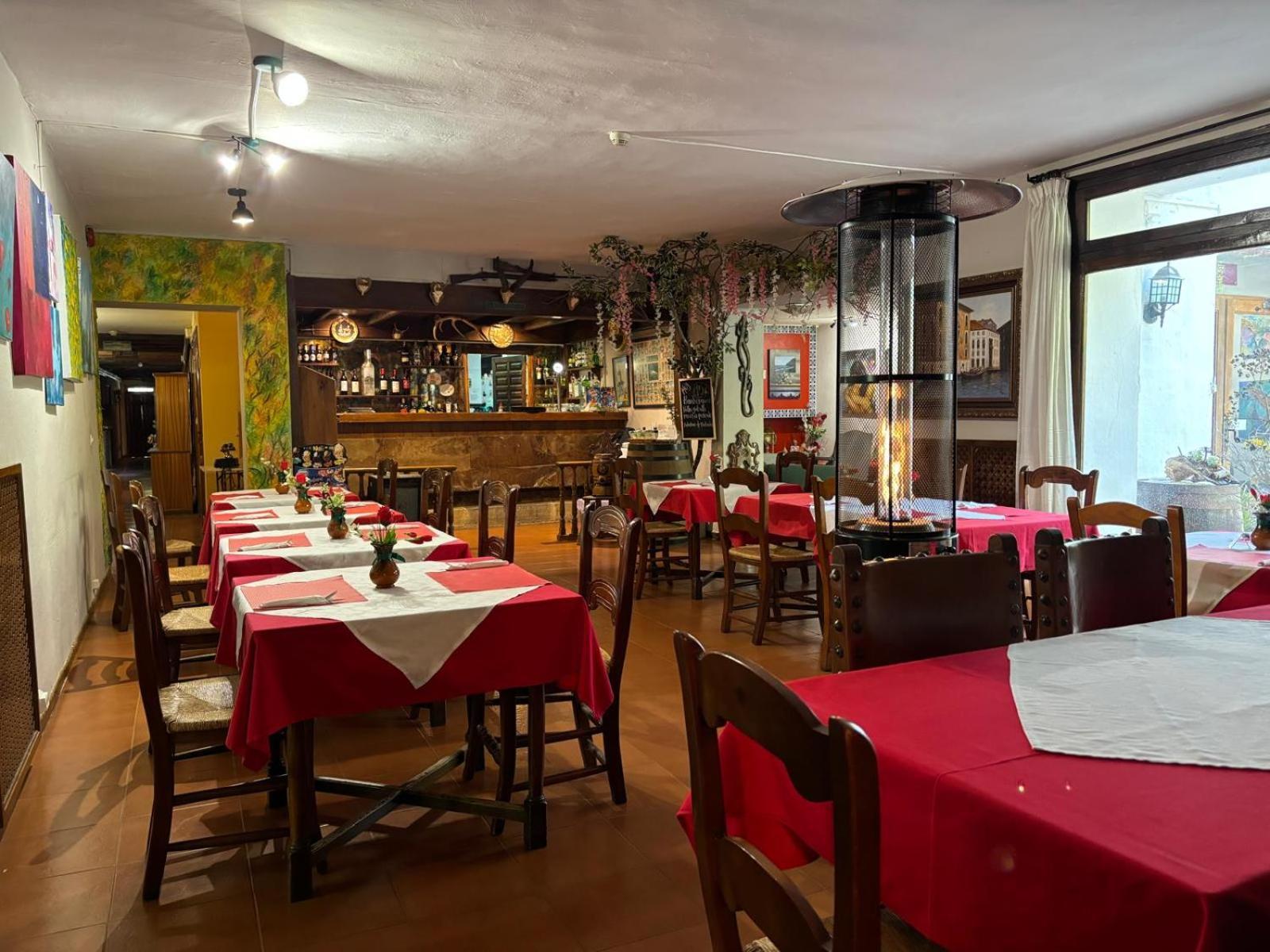 Hotel El Refugio De Juanar Ojén Eksteriør billede