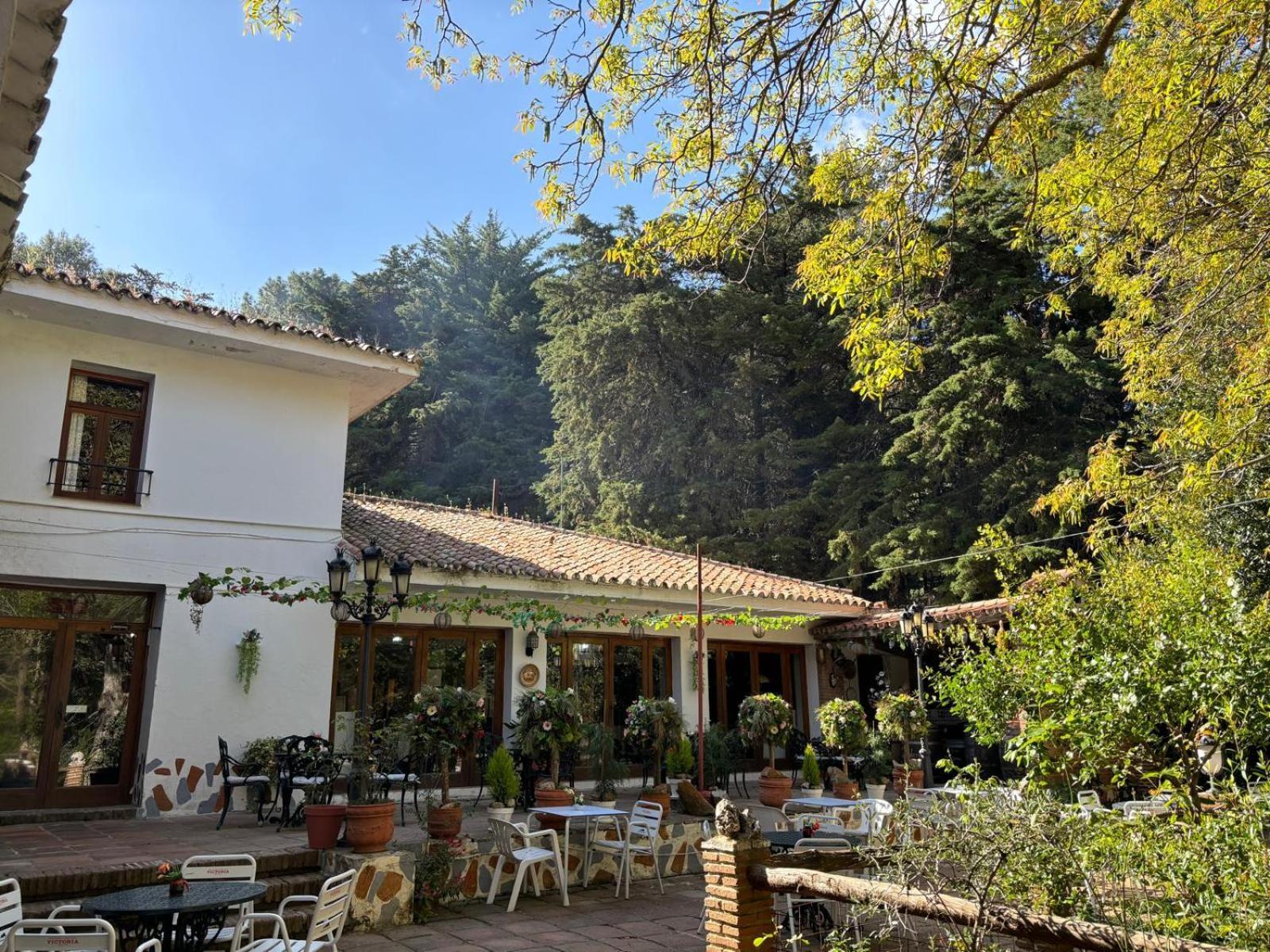 Hotel El Refugio De Juanar Ojén Eksteriør billede