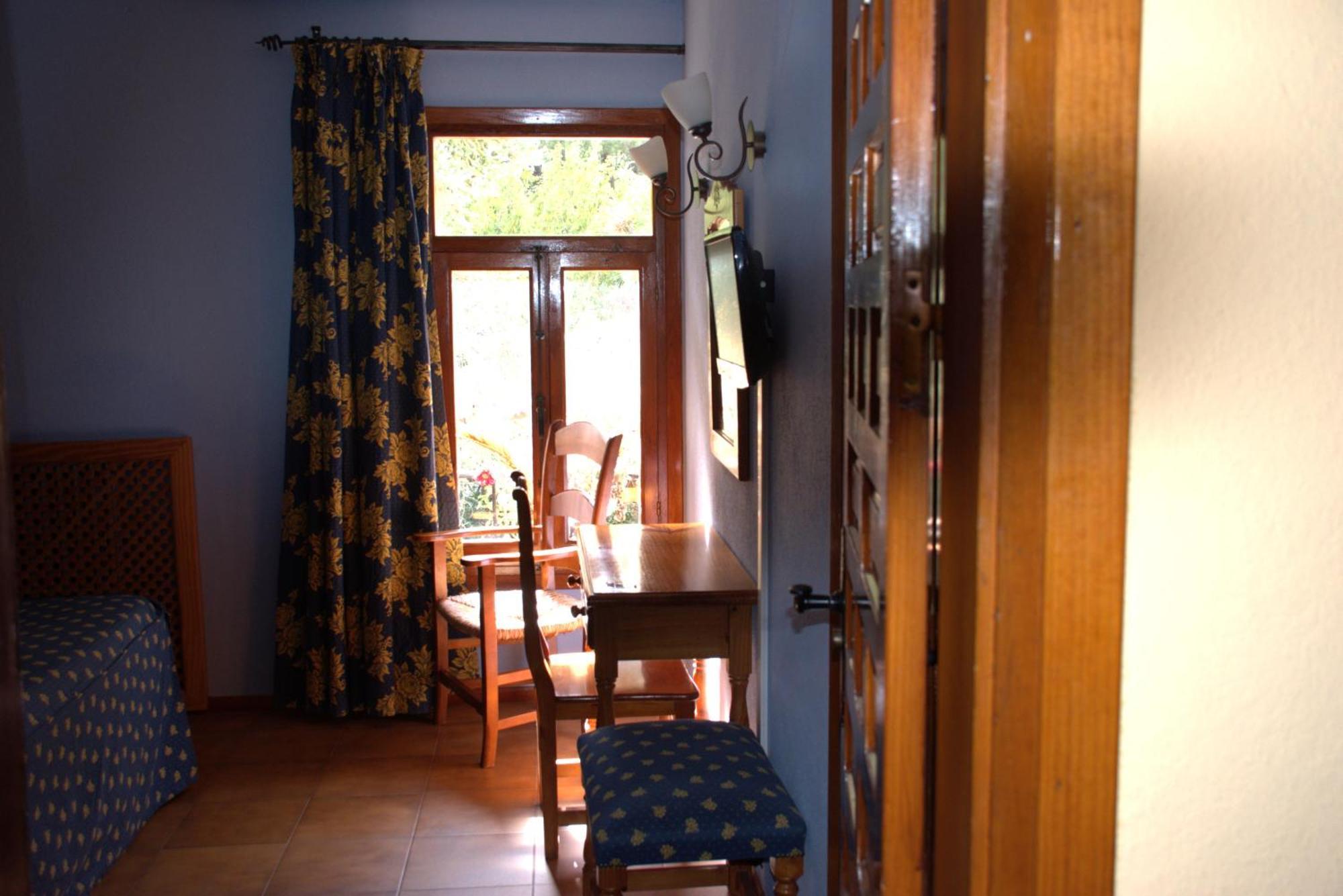 Hotel El Refugio De Juanar Ojén Værelse billede