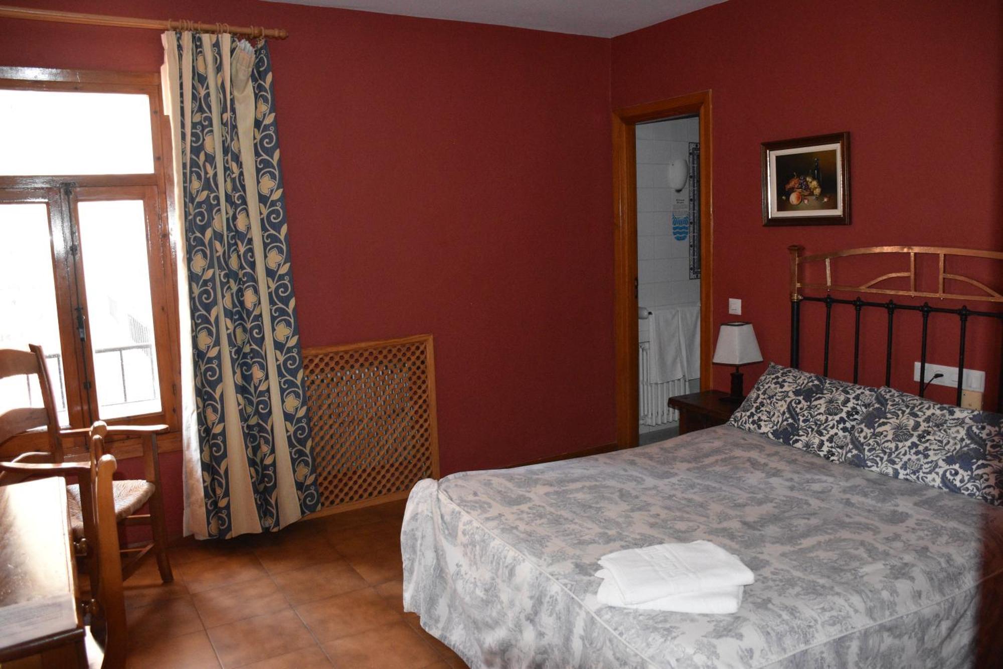 Hotel El Refugio De Juanar Ojén Eksteriør billede