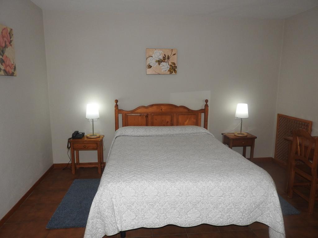 Hotel El Refugio De Juanar Ojén Eksteriør billede