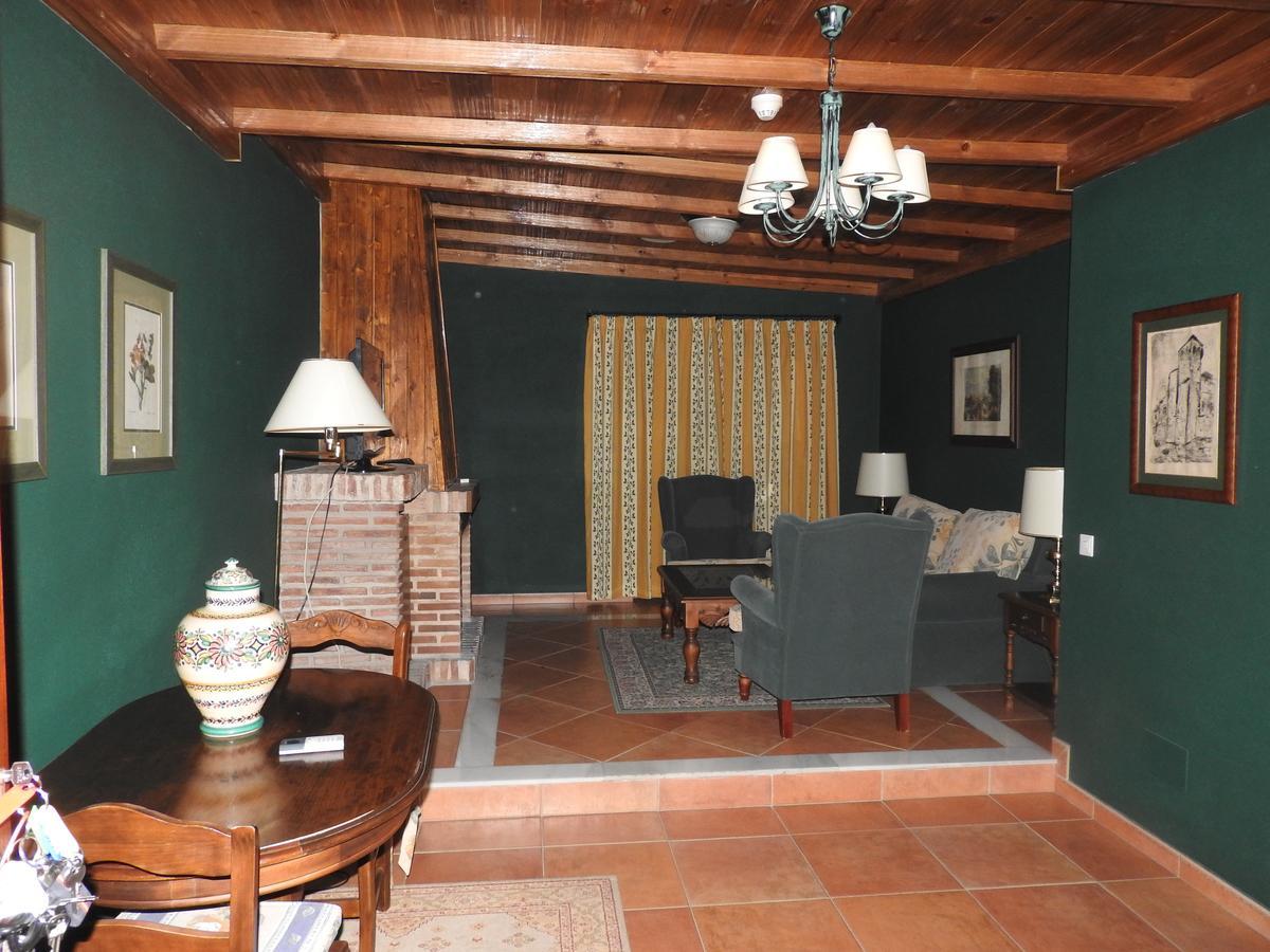 Hotel El Refugio De Juanar Ojén Eksteriør billede
